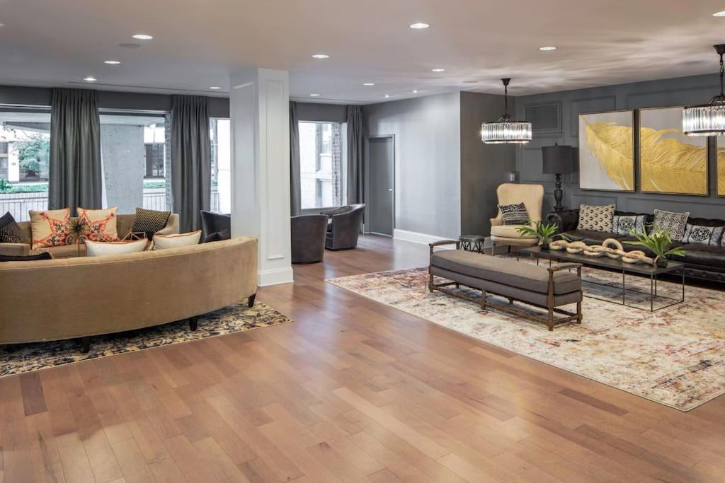 Modern Apartment At Crystal City Arlington Exteriér fotografie